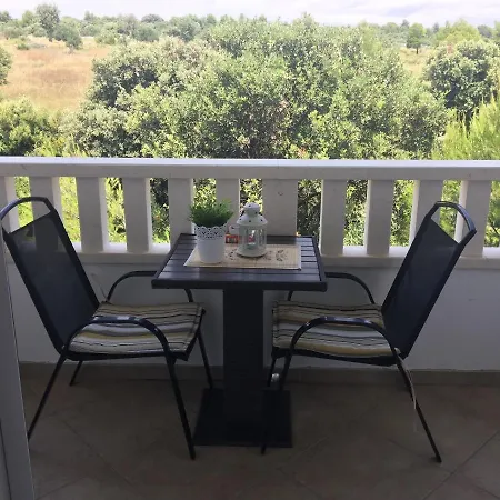 Apartments Janja