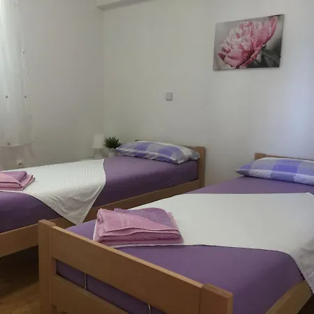 Apartment Apartments Janja
